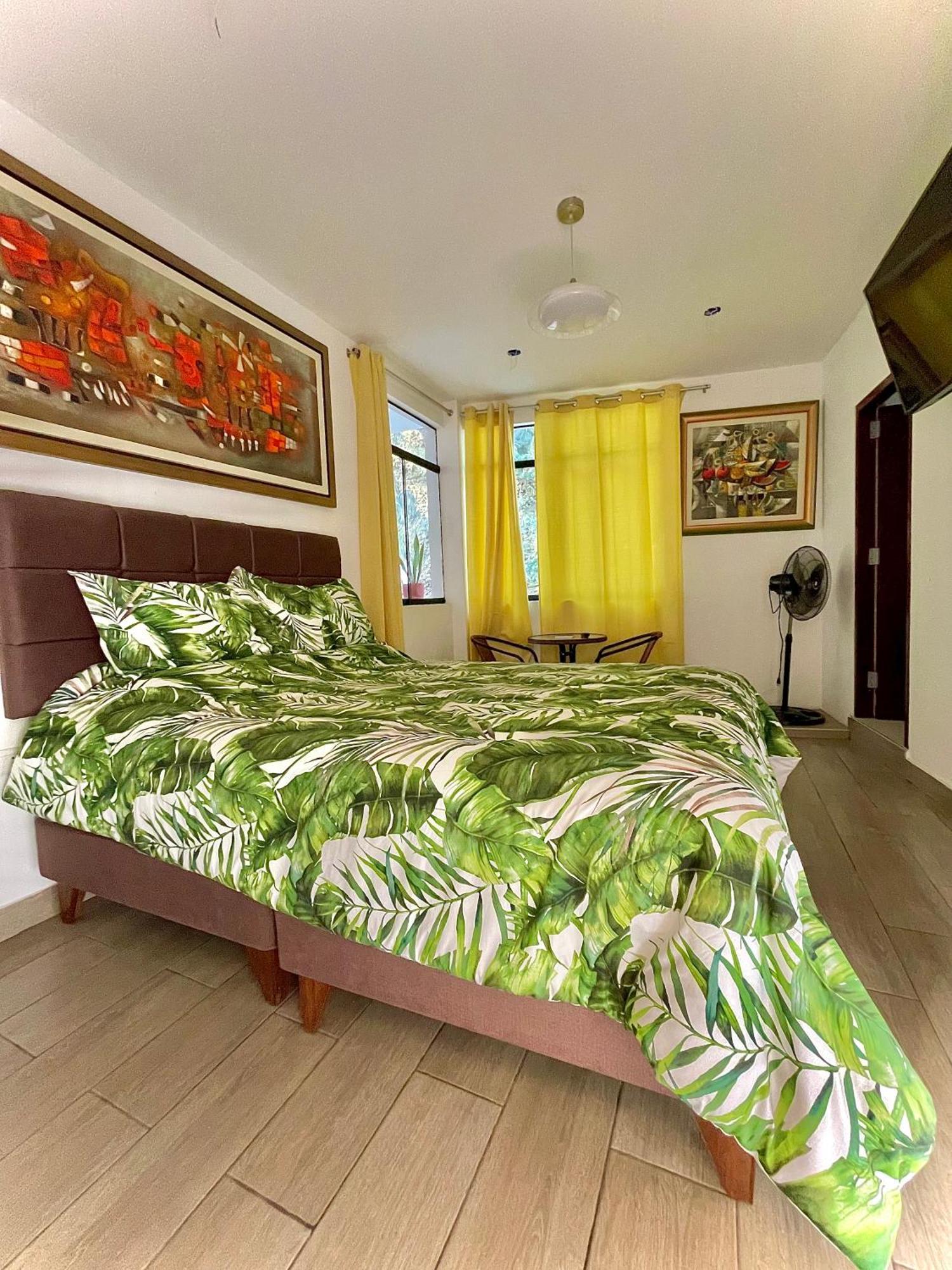 Huanchaco Gardens Hotel Buitenkant foto